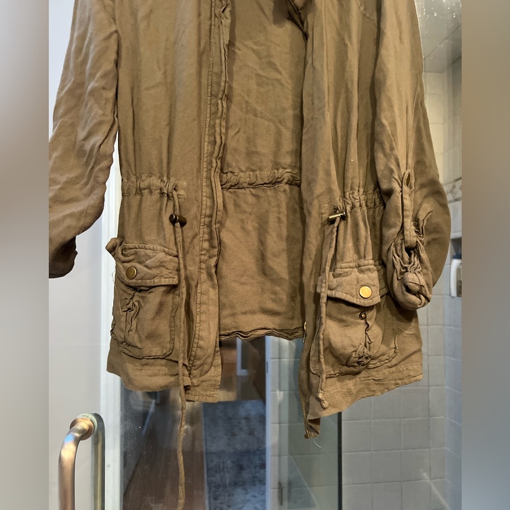 Green jacket - Picture 3 of 4